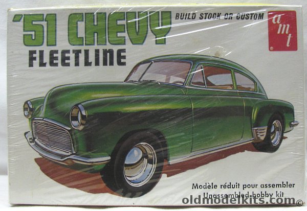 AMT 1/25 1951 Chevrolet Fleetline - Stock / Street / Custom, T284 plastic model kit